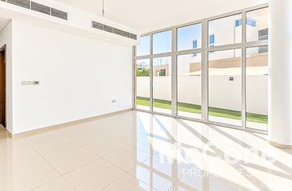 Townhouse - 3 - 3 for rent in Amazonia - Damac Hills 2 - Dubai