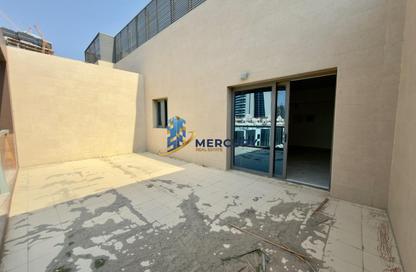 Apartment - Studio - 1 Bathroom for rent in Oxford Building - District 14 - Jumeirah Village Circle - Dubai