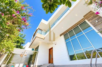 Villa - 6 - 6 for rent in Jumeirah 1 Villas - Jumeirah 1 - Jumeirah - Dubai