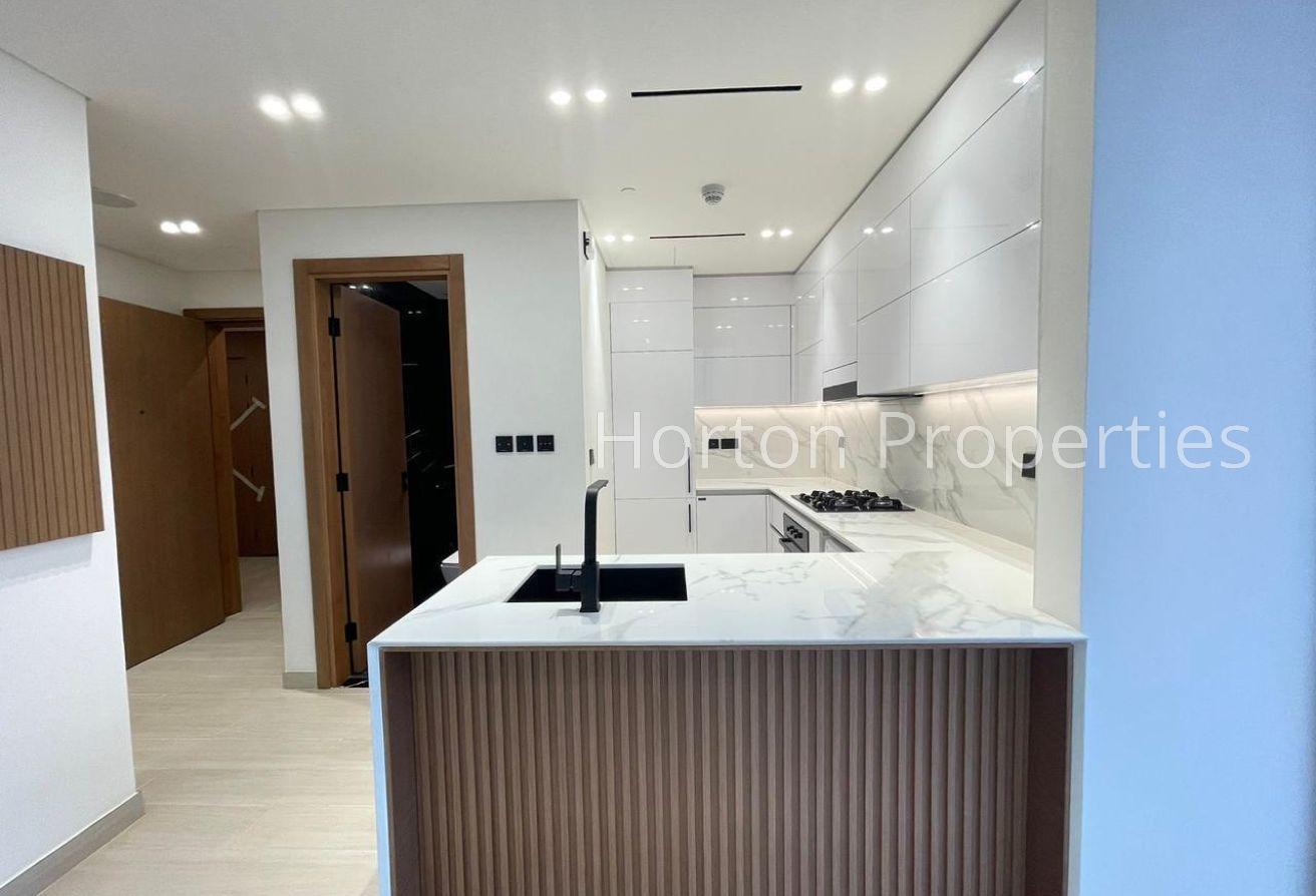 MODERN FINISHES I FITTED KITCHEN I VACANT photo 4