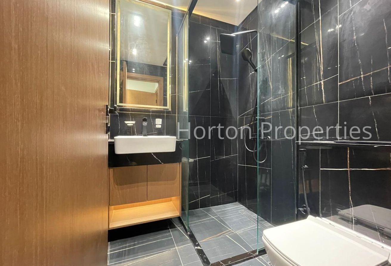 MODERN FINISHES I FITTED KITCHEN I VACANT photo 10