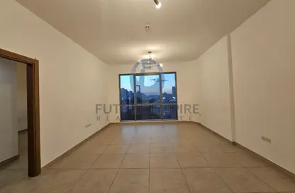 شقة - 3 غرف نوم - 4 حمامات للايجار في ميدان النصر - عود ميثاء - بر دبي - دبي