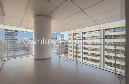 Apartment - 3 Bedrooms - 3 Bathrooms for rent in M Residences - Mankhool - Bur Dubai - Dubai