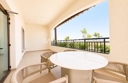 Apartment - 2 - 3 for sale in Views B - Yas Golf Collection - Yas Island - Abu Dhabi