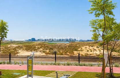 Apartment - 2 - 3 for sale in Views B - Yas Golf Collection - Yas Island - Abu Dhabi Apartment - 2 - 3 for sale in Views B - Yas Golf Collection - Yas Island - Abu Dhabi