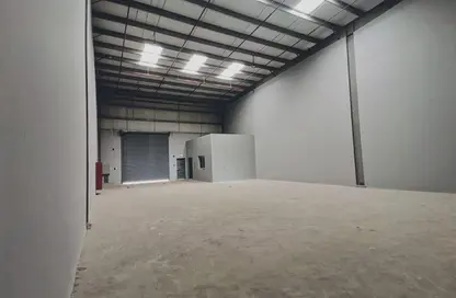 Warehouse - Studio - 1 Bathroom for rent in Al Sajaa Industrial - Al Sajaa - Sharjah