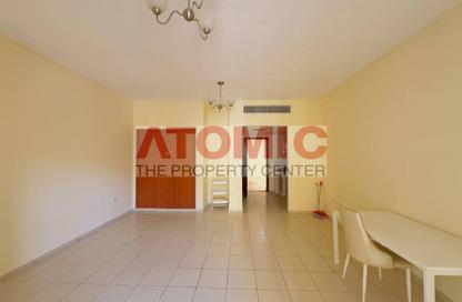 Apartment - Studio - 1 Bathroom for rent in Building C14 - China Cluster - International City - Dubai