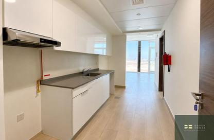 Apartment - Studio - 1 for rent in Bloom Towers C - Bloom Towers - District 10 - Jumeirah Village Circle - Dubai