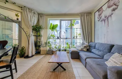 Apartment - 2 Bedrooms - 2 Bathrooms for rent in The Torch - Dubai Marina - Dubai