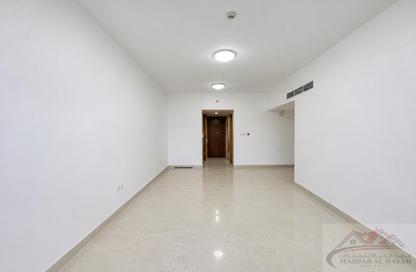 Apartment - 2 - 3 for rent in Muwaileh 29 Building - Muwaileh - Sharjah