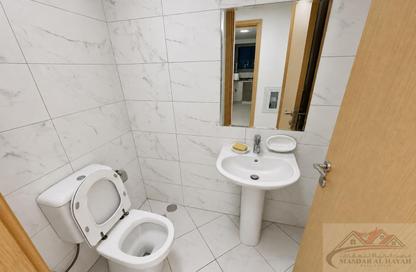 Apartment - 2 - 3 for rent in Muwaileh 29 Building - Muwaileh - Sharjah