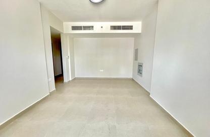 Apartment - 2 - 2 for rent in Sarab 2 - Aljada - Sharjah