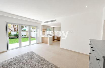 Townhouse - 2 - 3 for rent in Springs 2 - The Springs - Dubai