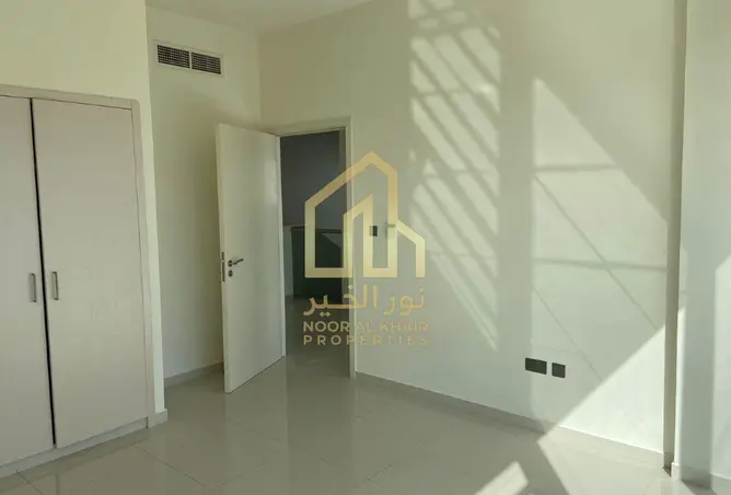 147801346 - Property Image 3