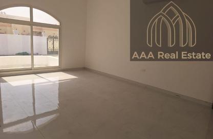 Villa - 3 Bedrooms - 5 Bathrooms for rent in Al Muhaisnah 1 - Al Muhaisnah - Dubai