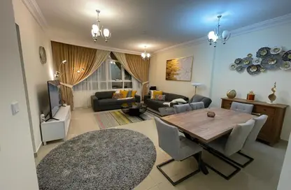 شقة - 2 غرف نوم - 4 حمامات للايجار في شارع التعاون الجديد - التعاون - الشارقة