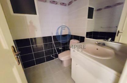 Office Space - Studio - 2 Bathrooms for rent in Dune Building - Al Diyafah - Al Satwa - Dubai