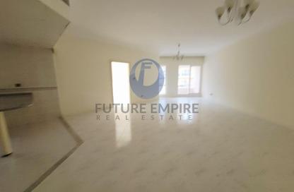 Office Space - Studio - 2 Bathrooms for rent in Dune Building - Al Diyafah - Al Satwa - Dubai