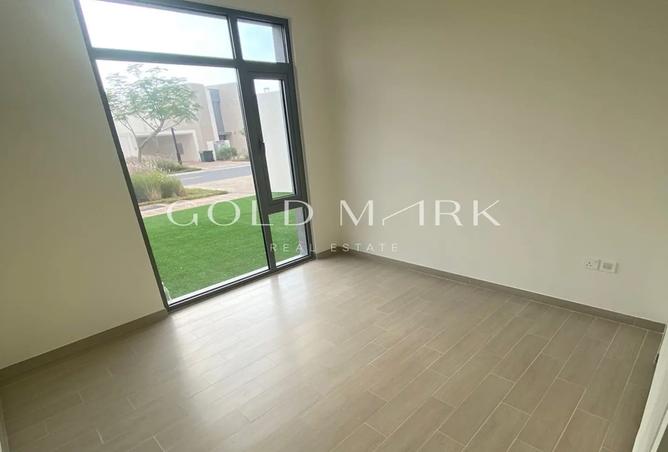 77390209 - Property Image 3