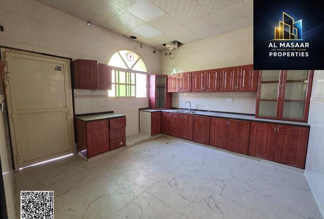 83221037 - Property Image 3