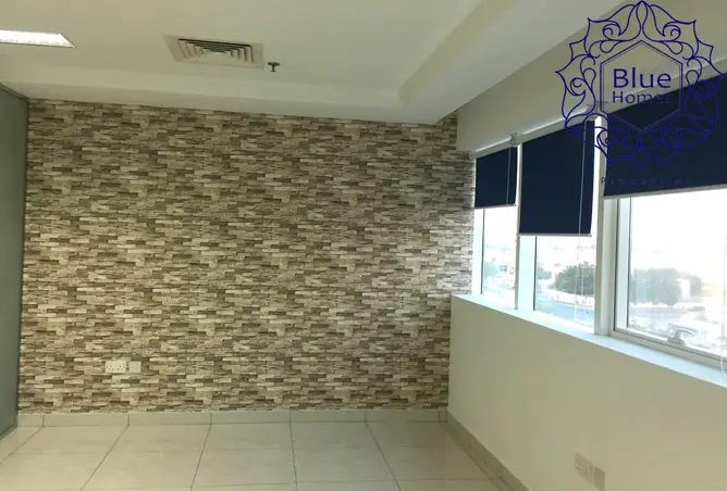 158240120 - Property Image 3