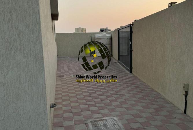 81521420 - Property Image 3