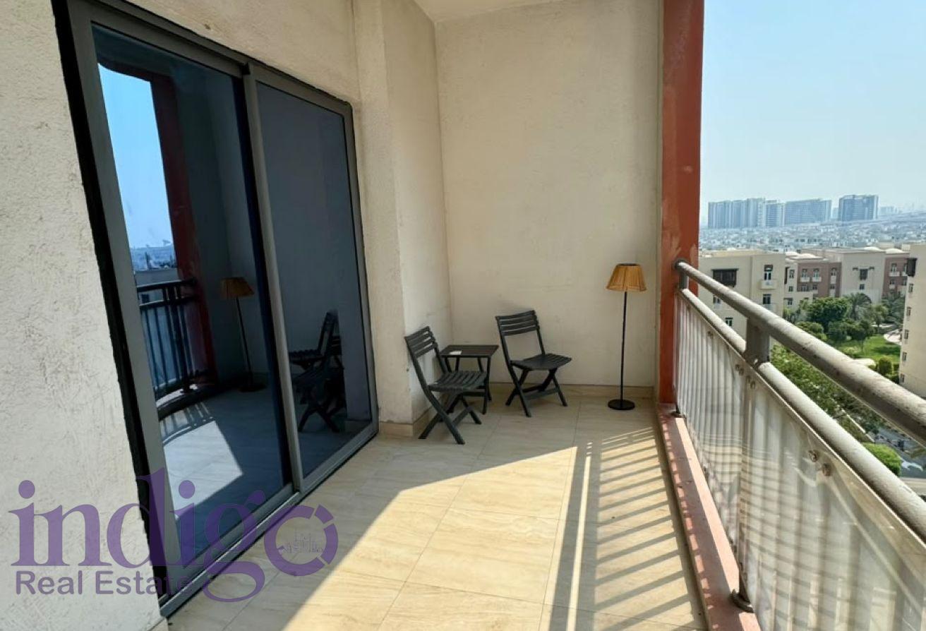 Furnished | Chiller Free | 1 Min to Metro photo 15