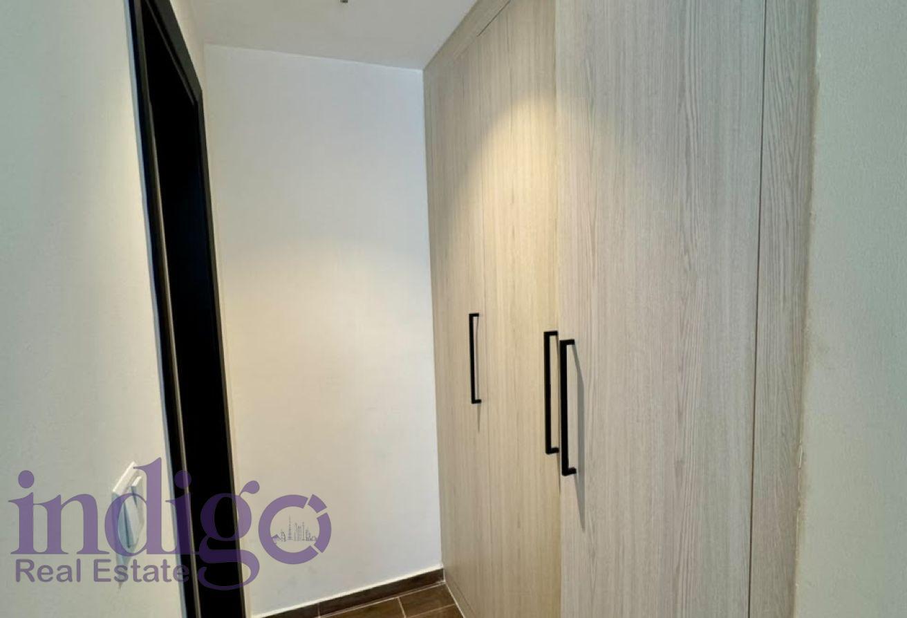 Furnished | Chiller Free | 1 Min to Metro photo 10