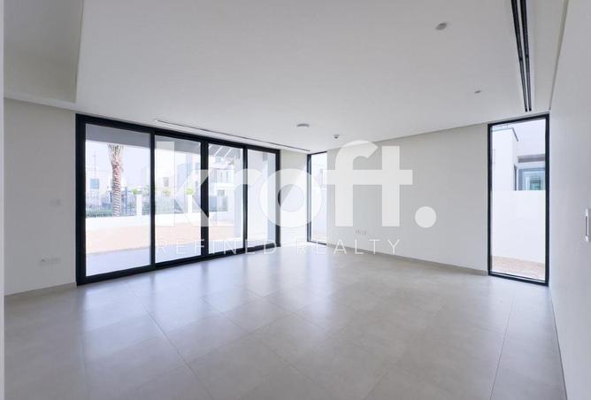 16010811 - Property Image 2