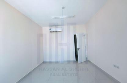 Apartment - 1 - 1 for rent in Fire Station Road - Muwaileh - Sharjah Apartment - 1 - 1 for rent in Fire Station Road - Muwaileh - Sharjah