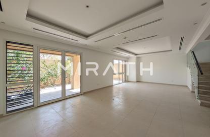 Villa - 4 Bedrooms - 5 Bathrooms for sale in Villa Lantana 2 - Villa Lantana - Dubai Science Park - Dubai