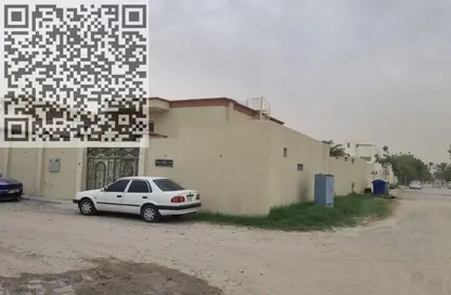 Villa - 6 Bedrooms - 5 Bathrooms for sale in Al Ghafeyah area - Sharjah