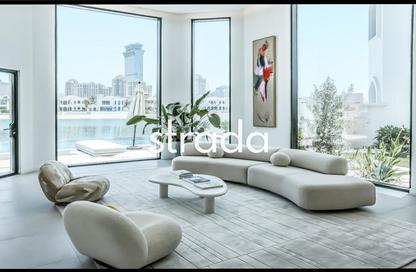Villa - 5 Bedrooms - 7 Bathrooms for rent in Garden Homes Frond C - Garden Homes - Palm Jumeirah - Dubai