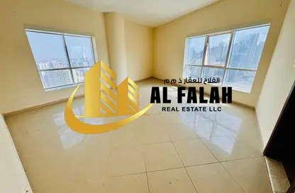 شقة - 3 غرف نوم - 4 حمامات للايجار في برج الملكة - القصباء - الشارقة