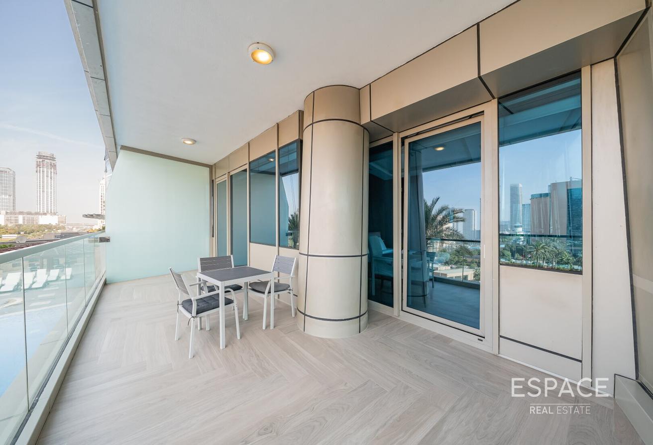 Upgraded | All bills icluded | Fully Furnished photo 20