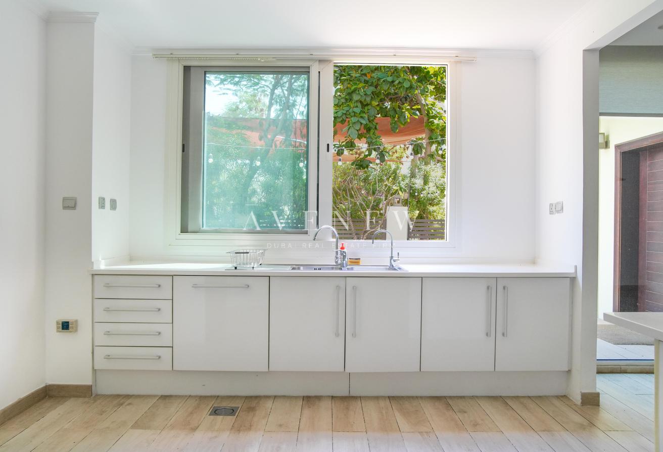 Bright & Spacious 3BR Villa | The Sustainable City photo 19
