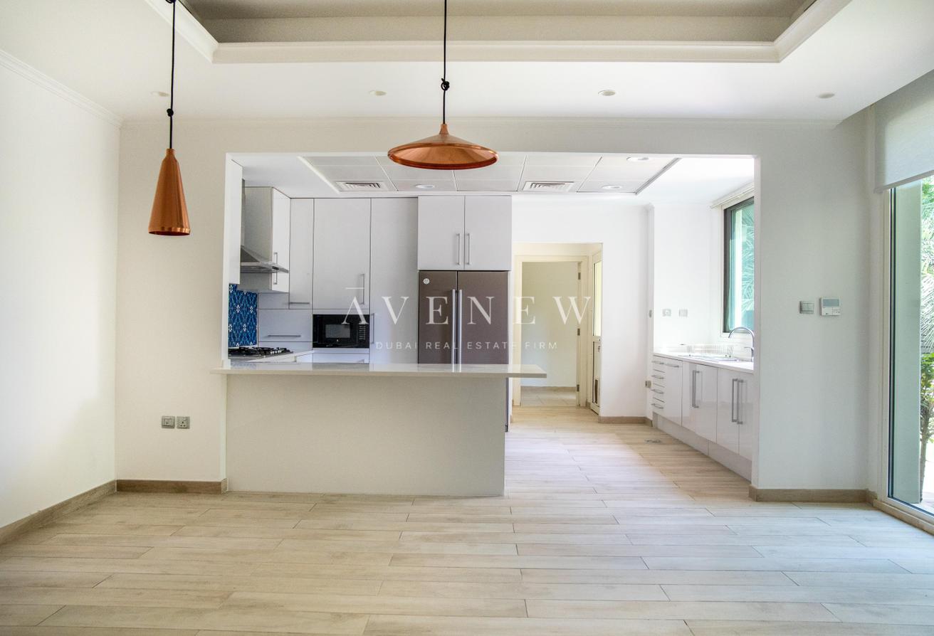 Bright & Spacious 3BR Villa | The Sustainable City photo 3