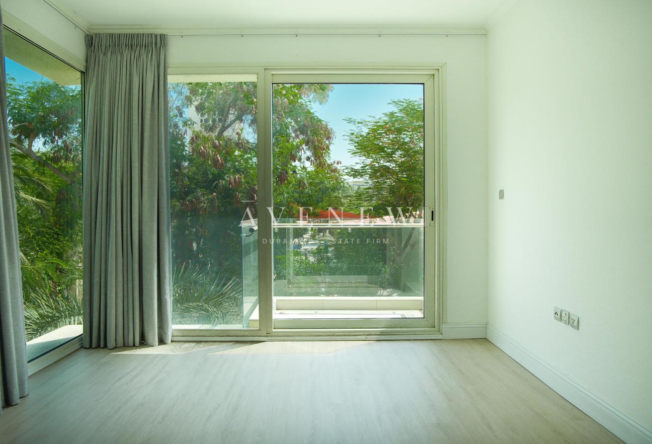 Bright & Spacious 3BR Villa | The Sustainable City photo 14