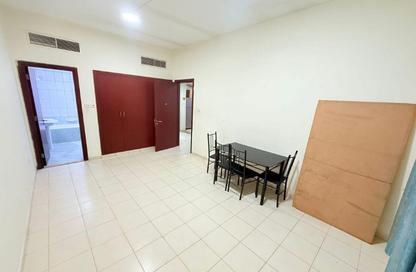 Apartment - 1 Bedroom - 2 Bathrooms for rent in Building Z03 - England Cluster - International City - Dubai