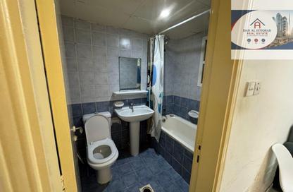 Apartment - 1 Bedroom - 1 Bathroom for rent in Al Khan Lagoon Tower - Al Khan Lagoon - Al Khan - Sharjah
