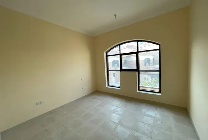 155590342 - Property Image 2