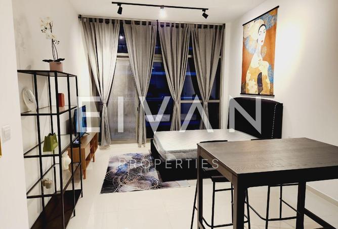 97822117 - Property Main Image