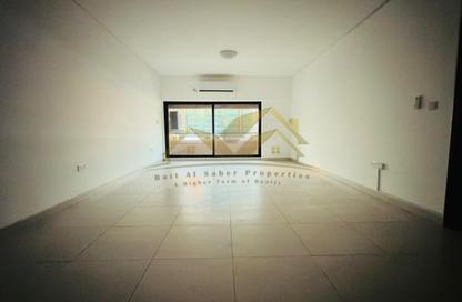 Apartment - 2 - 2 for rent in Karama Park Area - Al Karama - Bur Dubai - Dubai