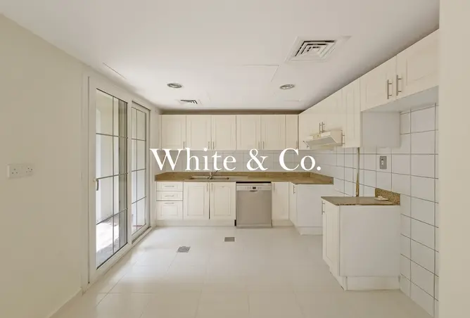 135611014 - Property Image 3