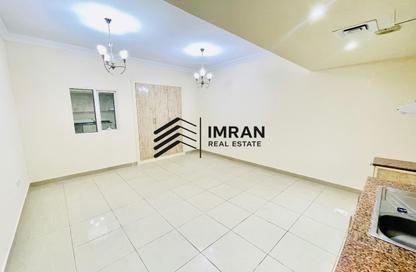 Apartment - Studio - 1 Bathroom for rent in Al Fajir Tower - Al Nahda - Sharjah