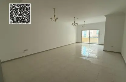 Apartment - 3 Bedrooms - 3 Bathrooms for rent in Al Taawun - Sharjah
