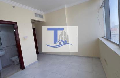 Apartment - 1 Bedroom - 2 Bathrooms for rent in Shabiya - Mussafah - Abu Dhabi