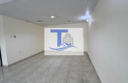 Apartment - 1 Bedroom - 2 Bathrooms for rent in Shabiya - Mussafah - Abu Dhabi