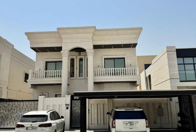 Villa for sale,all services included 5 rooms..