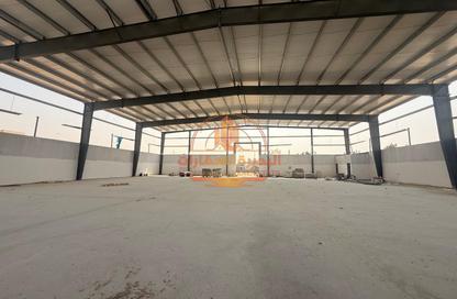 Factory - Studio - 2 Bathrooms for rent in Al Sajaa S - Al Sajaa - Sharjah